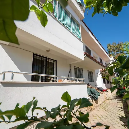 Peaceful Flat Surrounded By Nature In Foca, Fethiye Apartamento